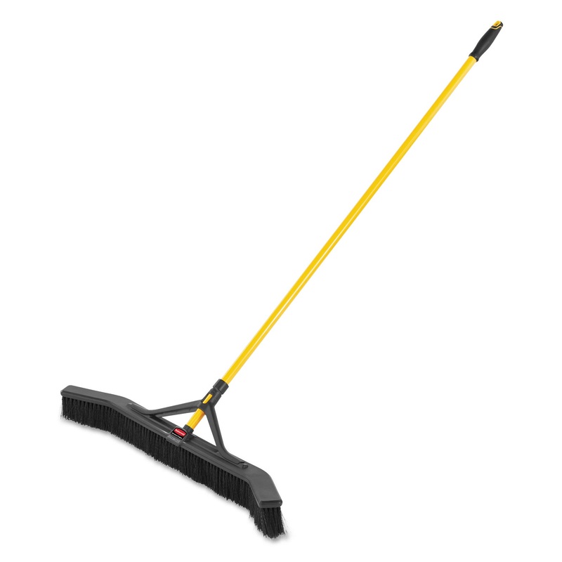 MAXIMIZER PUSH-TO-CENTER BROOM, 36", POLYPROPYLENE BRISTLES, YELLOW/BLACK
